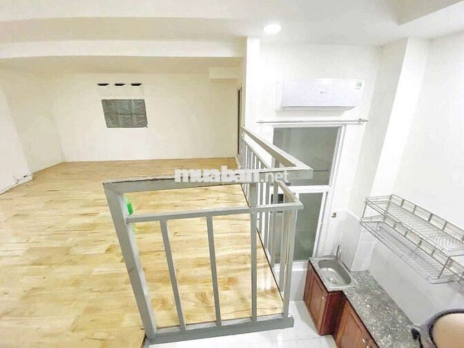 DUPLEX GIÁ RẺ CỬA SỔ THOÁNG MÁT ĐỐI DIỆN KCX TÂN THUẬN KẾ BÊN ECOGREEN