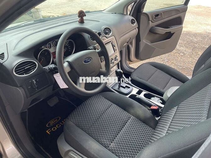 FORD FOCUS HATCHBACK 1.8 AT SX2011 - 35000 km