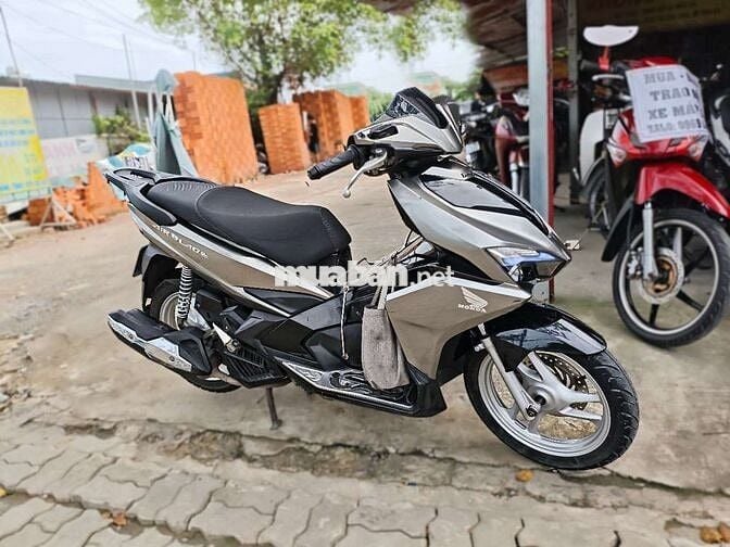Honda Air Blade 90% 2017 Bst