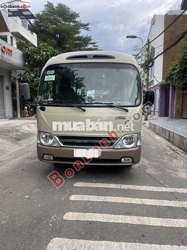 Hyundai County 3.9L Thân dài 2012 - 590 Triệu
