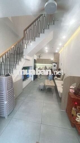 BÁN NHÀ NGAY LÊ VĂN QUỚI, 4x13, HẺM 8M, 3 TẦNG BTCT, GIÁ 6,5 TỶ