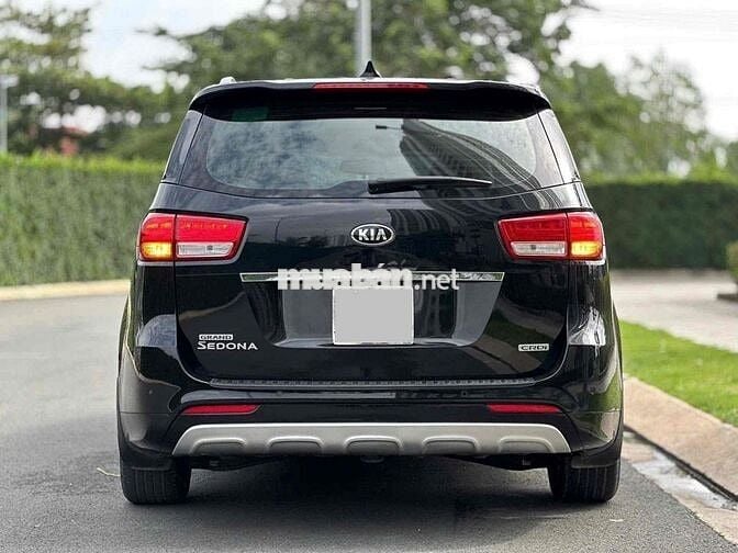 Kia Sedona 2016 2.2L DATH - 93000 km