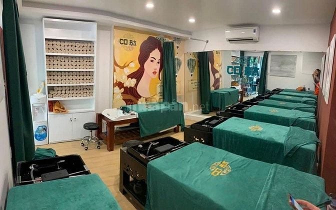 GIÁ RẺ MẶT TIỀN ĐƯỜNG HOA SỨ PN 5x11m. TRỆT, 2 LẦU 35 TRIỆU/THÁNG