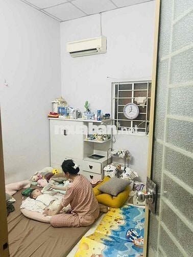 cho thuê nhà rẻ có nội thất giá thương lượng, lê lai tân bình
