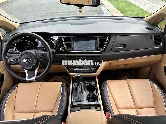 Kia Sedona 2016 2.2L DATH - 93000 km