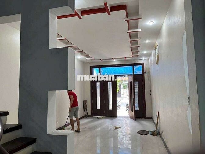 Nhà mặt tiền Kinh doanh 4x20. 4 Tấm khu Tên lửa Giá 20 Tr