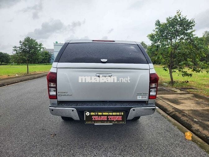 2016 LS 2.5 4x2 MT - 160000 km