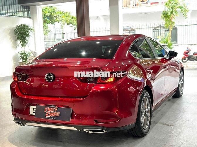 Mazda 3 2021 1.5 Luxury - 66000 km một chủ dùng