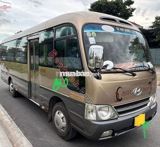 Hyundai County 3.9L Thân dài 2012 - 590 Triệu