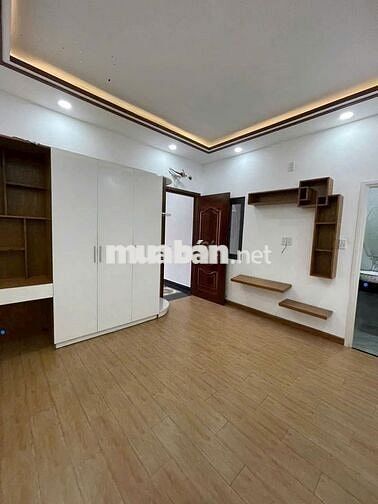 🏡 Cho Thuê Nhà HXH C18_(K300)_8x18m, Trệt 3 Lầu, Nội Thất