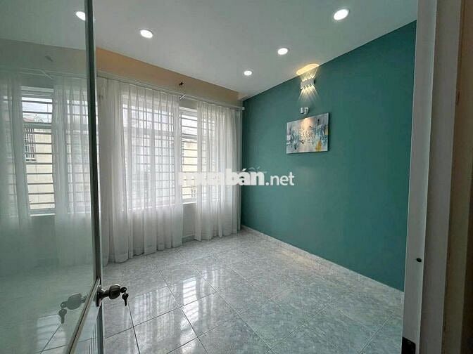Cho thuê nhà nguyên căn, hẻm xe hơi đường Bùi Hữu Nghĩa - Bình Thạnh