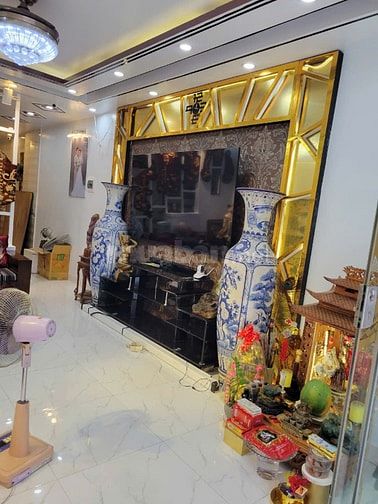 Bán nhà số đỏ chính chủ Hồng Bàng