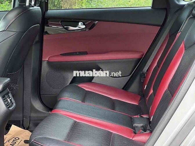 Kia Cerato 2021 2.0 PREMIUM Lướt 15000 km Độ Đẹp