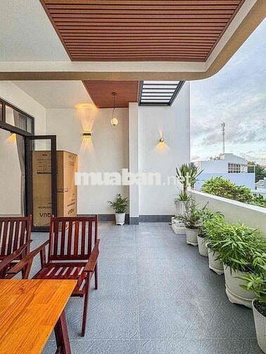 NHÀ PHỐ 2 LẦU FULL NỘI THẤT | KHU DÂN CƯ HỒNG LOAN