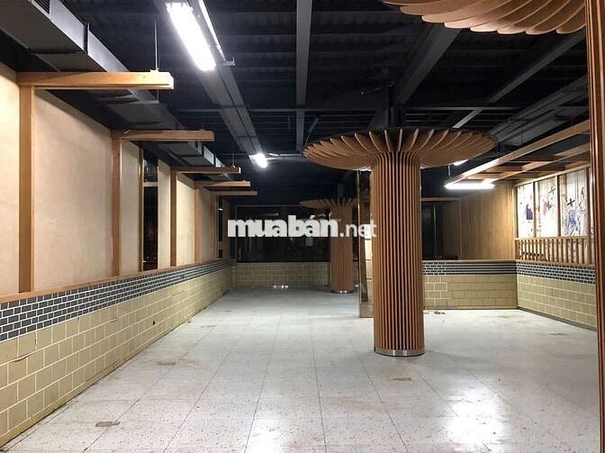 NHÀ ĐẸP NGANG LỚN 8MX23 SÀN 500M2 Đ.CAO THẮNG Q3 TUYẾN 2 CHIỀU SẦM UÂT