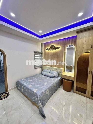Bán nhà 48/ Phan Xích Long , 45m2 , 5 tầng full nội thất cao cấp