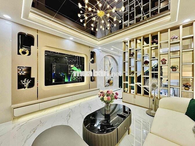 Bán nhà 48/ Phan Xích Long , 45m2 , 5 tầng full nội thất cao cấp