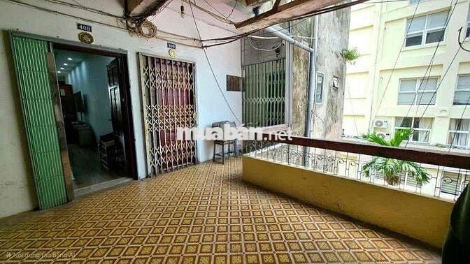 Nguyễn chí Thanh - Căn hộ 55 m2 cực đẹp 4,68 tỷ sổ đỏ Đống Đa - Mặt ph