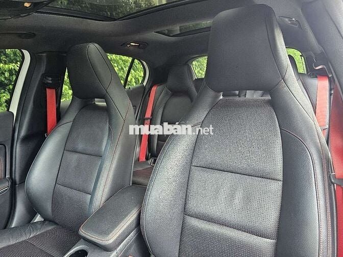 Mer GLA45 AMG - 60.000 km Zin nguyên bản
