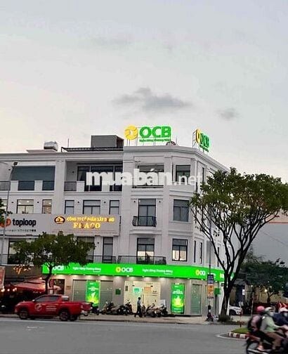 CHO THUÊ SHOPHOUSE LÔ GÓC 4 TẦNG NGÃ TƯ , 3 MẶT TIỀN TRỤC VIP NGUYỄN S