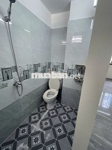 CHO THUÊ NHÀ MẶT TIỀN DƯỜNG TÂY SƠN DT 8X23M, 2 LẦU-4PN-5WC-GIÁ ĐẸP
