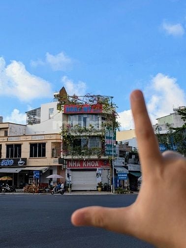 Cho thuê mặt bằng kinh doanh 2 mặt tiền Trương Công Định và NAN