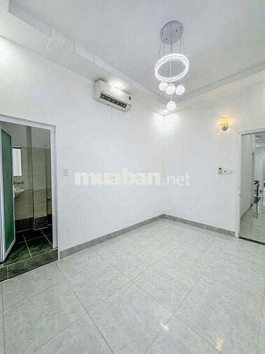 Nhà bán gấp Đinh Đức Thiện, Bình Chánh 100m2