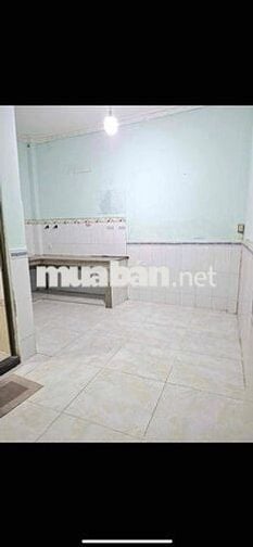 nhà 1 lầu 2pn 2wc có sân còn mới đ 47