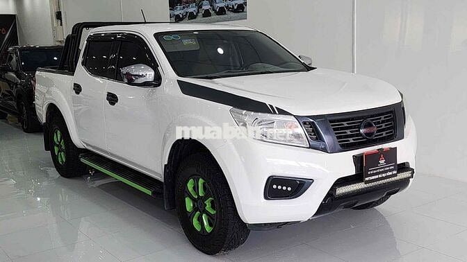Nissan Navara 2017 NP300 EL 4x2 AT - 74000 km