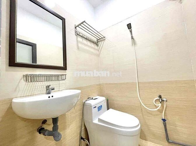 Phòng An Ninh, Full Tiện Nghi Ngay Chợ Nguyễn Văn Trỗi