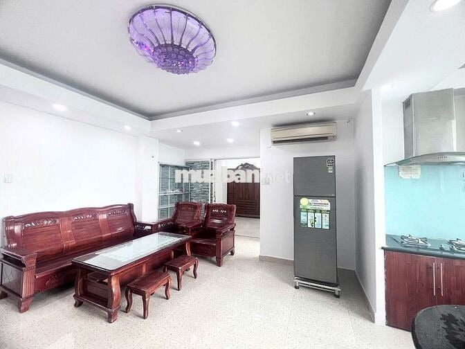 Cần bán căn hộ chugnc cư H1, đường Hoàng Diệu, P9. Quận 4.