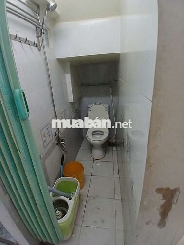 Cho thuê nhà 5pn ngay ngã tư hàng xanh p17 bình thạnh