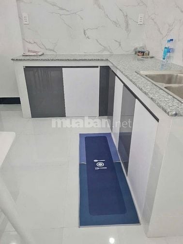 Kẹt tiền bán gấp căn nhà Đ.Trần Tử Bình, củ chi 150m2 SHR. Giá 905Tr