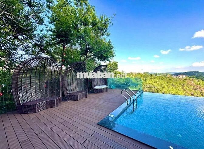 Bán biệt thự 2 mặt tiền đường Khởi Nghĩa Bắc Sơn, Phường 10,  Đà Lạt.