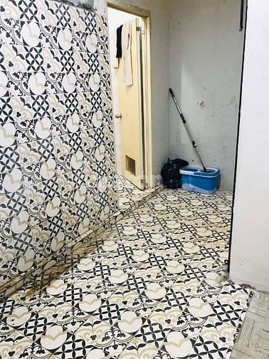 Cho thuê nhà riêng Q5, chân cầu Chà Và, diện tích 50 m2, 1 gác, 3,9tr