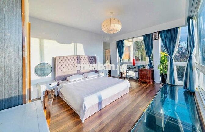 Bán biệt thự 2 mặt tiền đường Khởi Nghĩa Bắc Sơn, Phường 10,  Đà Lạt.