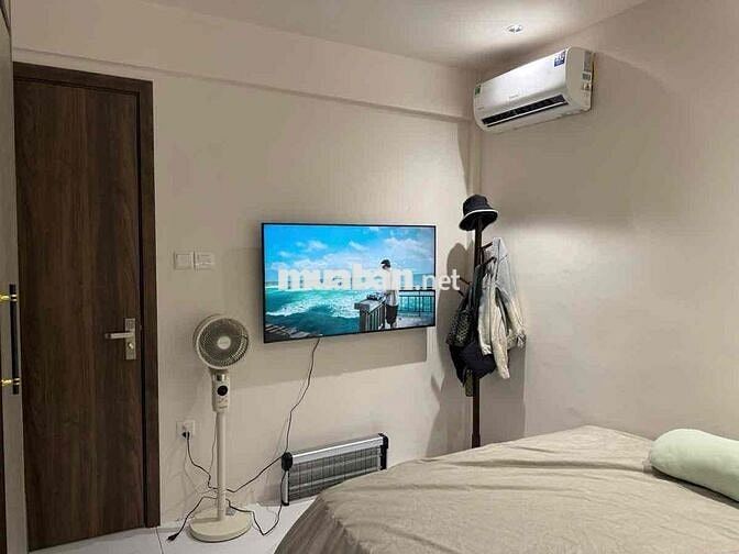 Căn hộ 75 m2 tập thể cạnh ĐHNT chùa Láng - Vincom Nguyễn chí Thanh