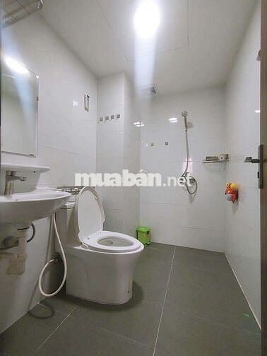 Chung cư iris Tower, 65 m² sổ hồng: 1, 670 tỷ. Nhận ký gửi