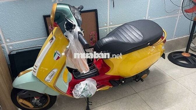 Xe Vespa Primevera đời 2015 một đời chủ.