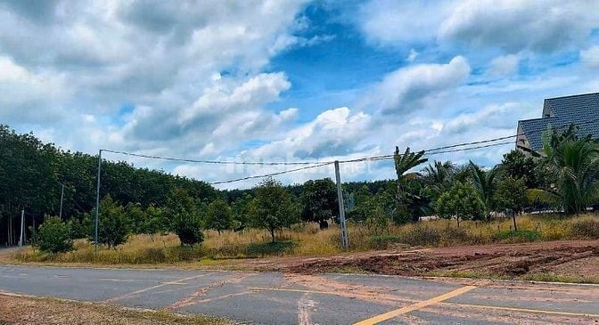 ĐẤT NGỘP TP.HCM-CẦN RA 16 LÔ LIỀN KỀ