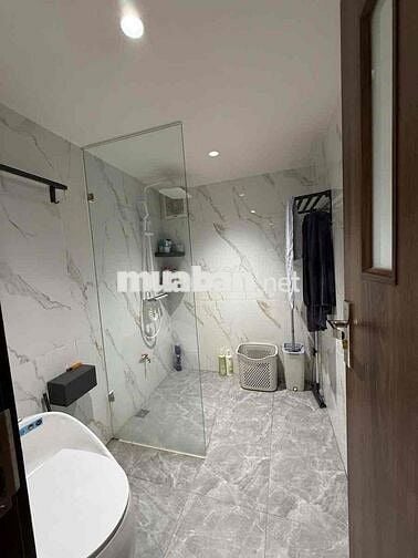 Căn hộ 75 m2 tập thể cạnh ĐHNT chùa Láng - Vincom Nguyễn chí Thanh