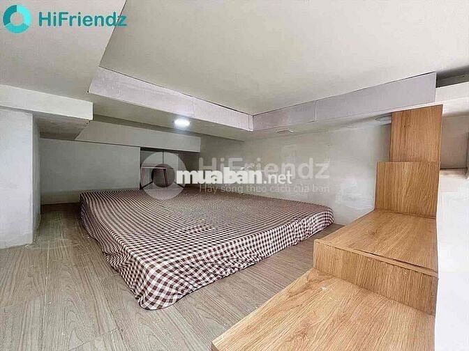 Căn Phòng Gác Lửng Ban Công Full Nội Thất Ngay Bến Vân Đồn Quận 4