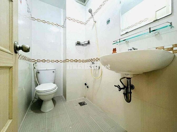 STUDIO ĐẦY ĐỦ NỘI THẤT MẶT TIỀN 25m2 SÁT PHẠM VĂN CHÍ, LÝ CHIÊU HOÀNG
