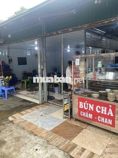 Chi thuê Mặt bằng kd ăn uống Phố văn phòng Duy Tân giá cực tốt