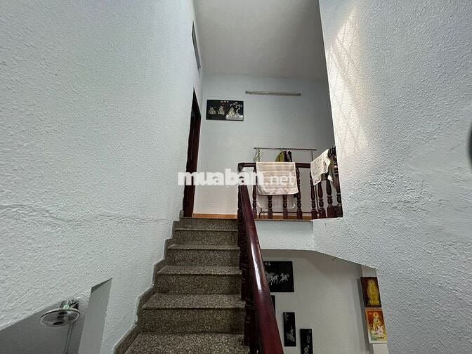 Nhà Hẻm 1 lầu 57m2, 2 phòng ngủ, phòng khách/bếp lớn - Phan Huy Ích