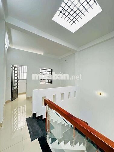 BÌNH TÂN - 64M2  NHÀ ĐẸP 3 TẦNG HẺM XE HƠI  P.BHHB CHỈ 5,35TỶ TL