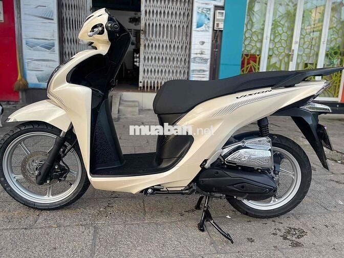 Vision Bản Cao Cấp Bánh Lớn Chính Chủ 12/2023