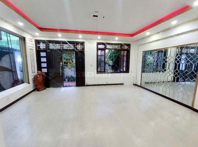 CHO THUÊ BT 6PN, 5WC, 144m2, giá siêu hời tại Hoa Đào, P.2, Phú Nhuận,
