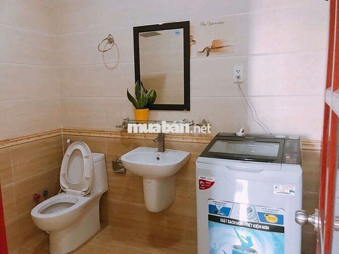 CĂN HỘ 2 PHÒNG NGỦ, FULL NỘI THẤT RỘNG 100M2 NGAY VÒNG XOAY HÀNG XANH