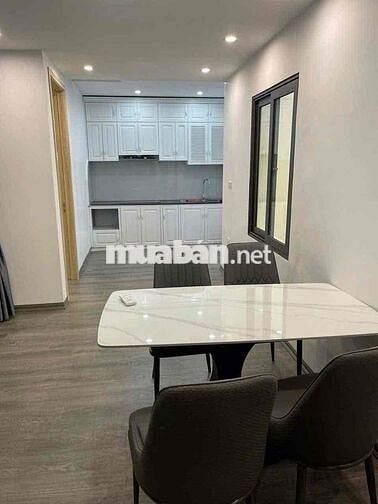 Nguyễn Huy Tưởng 130 m2  sổ đỏ tập thể 3 ngủ đẹp lô góc ô tô tải tránh